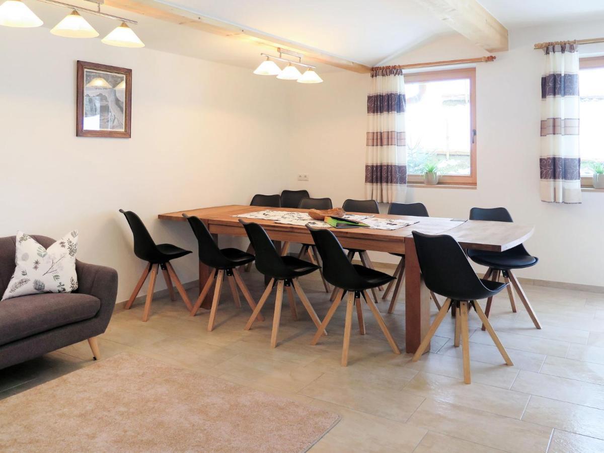 Luxner-5 By Interhome